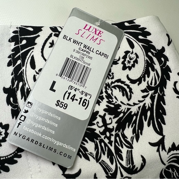 Peter Nygard Slims Capri Pants Luxe Ponte Knit Paisley Floral size L NWT - Picture 2 of 6